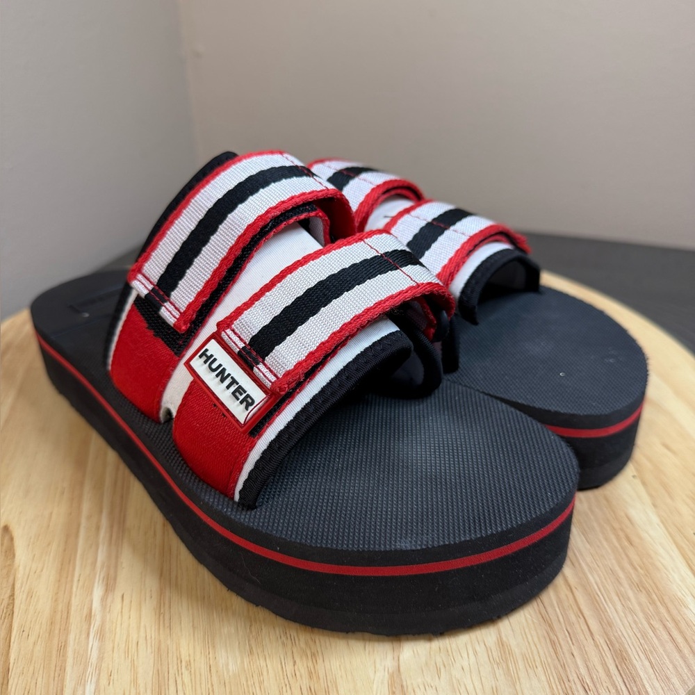 Hunter Men’s beach sandals
